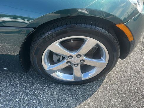 Used 2008 Pontiac Solstice Convertible w/ Premium Package RWD image 9