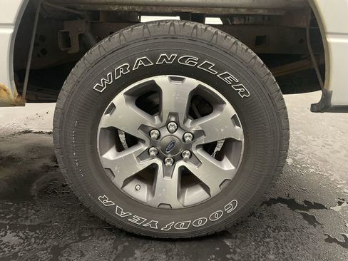 Used 2012 Ford F150 XLT AWD/4WD image 22