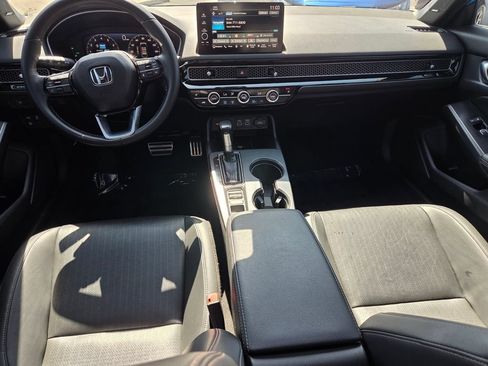 Used 2023 Honda Civic Sport Touring image 9