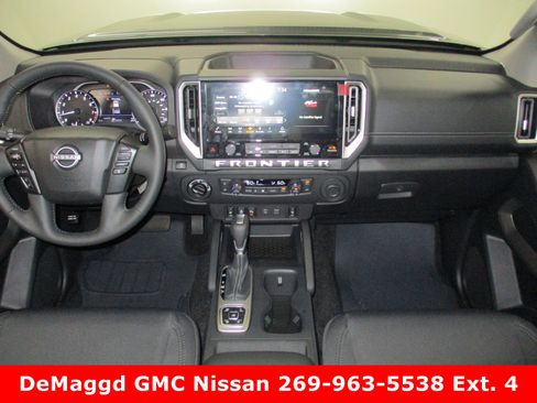 New 2026 Nissan Frontier SV w/ SV Convenience Package image 30
