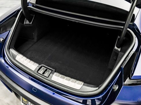 Used 2020 Porsche Taycan Turbo image 89