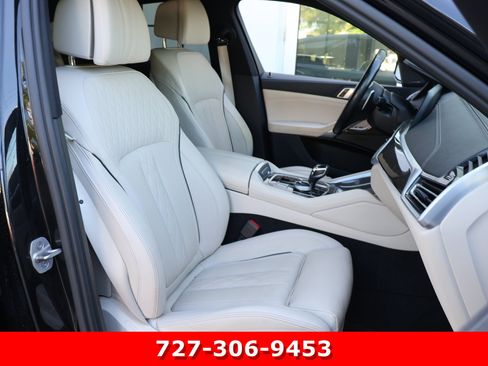 Used 2021 BMW X6 M50i w/ Executive Package AWD/4WD image 15