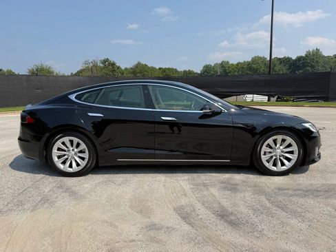 Used 2017 Tesla Model S 60D AWD/4WD image 6