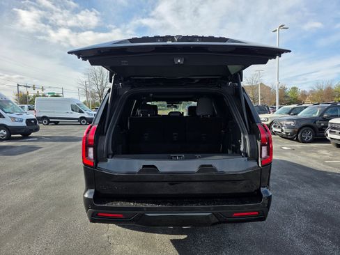 New 2025 Ford Expedition Max Platinum w/ Stealth Performance Package image 9