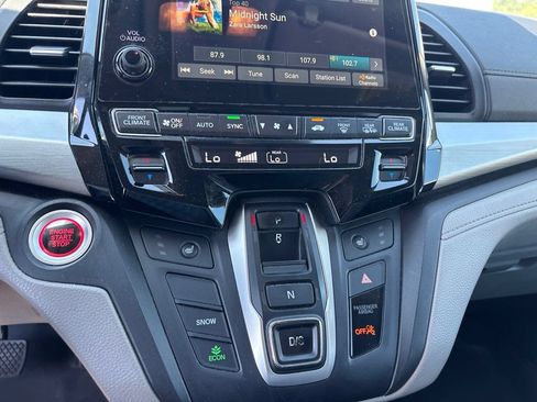 Used 2018 Honda Odyssey EX-L image 31