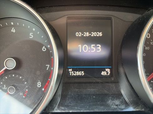 Used 2018 Volkswagen Tiguan S image 13