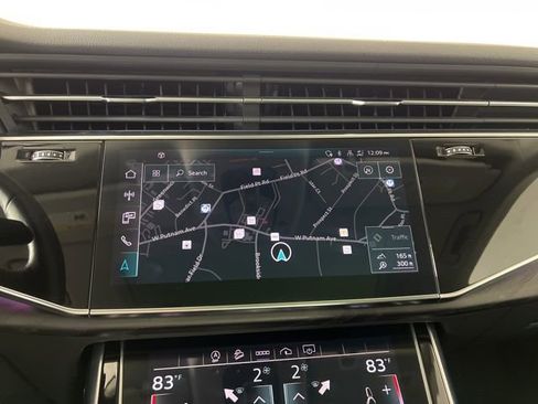 Used 2023 Audi Q8 Premium Plus image 25