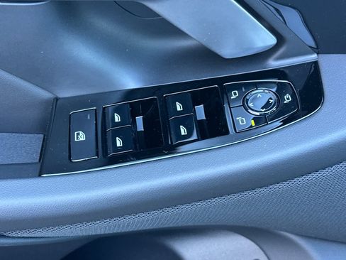 New 2026 BMW 530i xDrive image 14