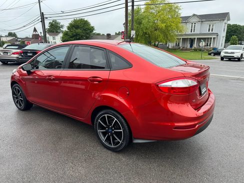 Used 2019 Ford Fiesta SE FWD image 8