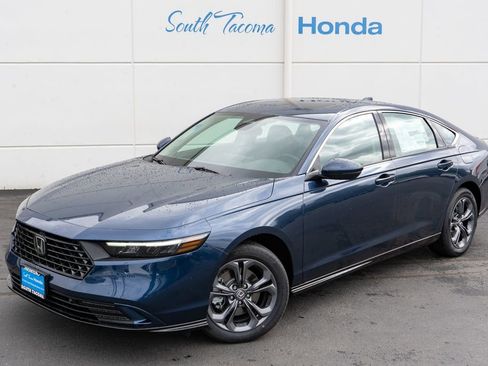 New 2026 Honda Accord EX-L image 2