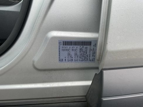 Used 2025 Nissan Rogue SV FWD image 28