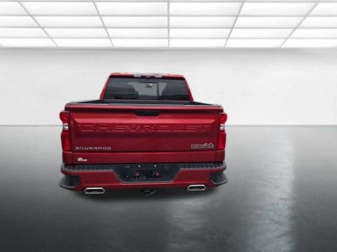 Used 2023 Chevrolet Silverado 1500 High Country w/ High Country Premium Package AWD/4WD image 6
