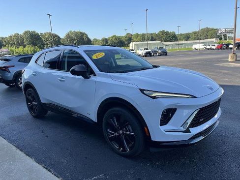 New 2025 Buick Envision Sport Touring image 9