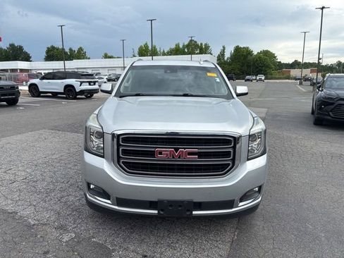 Used 2017 GMC Yukon SLT w/ Open Road Package RWD image 2
