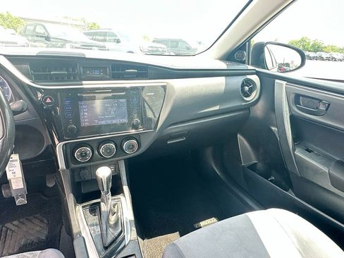Used 2017 Toyota Corolla L FWD image 20