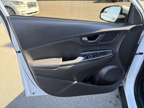 Used 2020 Hyundai Kona SE FWD image 10