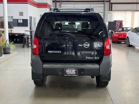 Used 2011 Nissan Xterra PRO-4X w/ Pro-4x Leather Pkg AWD/4WD image 3