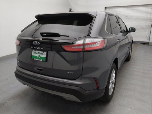 Used 2024 Ford Edge SEL image 7