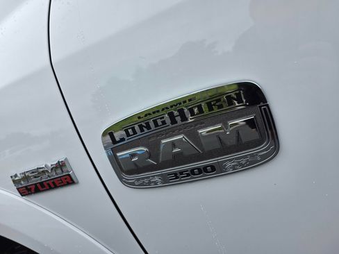 Used 2017 RAM 3500 Laramie Longhorn w/ Convenience Group AWD/4WD image 9