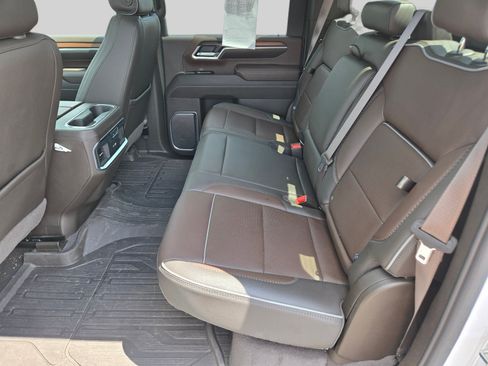 Used 2025 GMC Sierra 2500 Denali AWD/4WD image 41