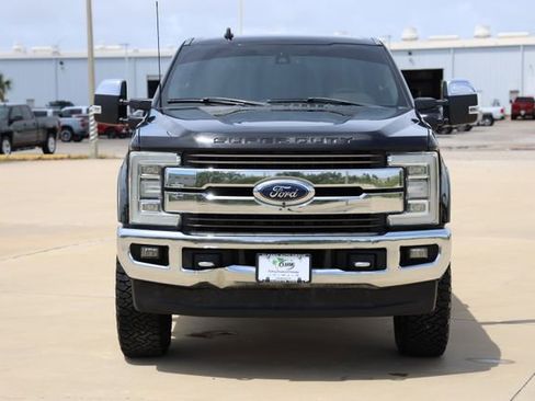 Used 2019 Ford F250 King Ranch w/ King Ranch Ultimate Package AWD/4WD image 2