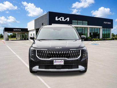 New 2026 Kia Carnival EX