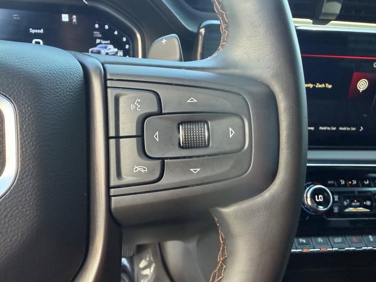 Used 2025 GMC Sierra 1500 AT4 w/ AT4 Premium Package AWD/4WD image 35