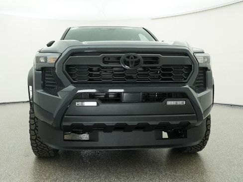New 2026 Toyota Tacoma TRD Off-Road AWD/4WD image 39