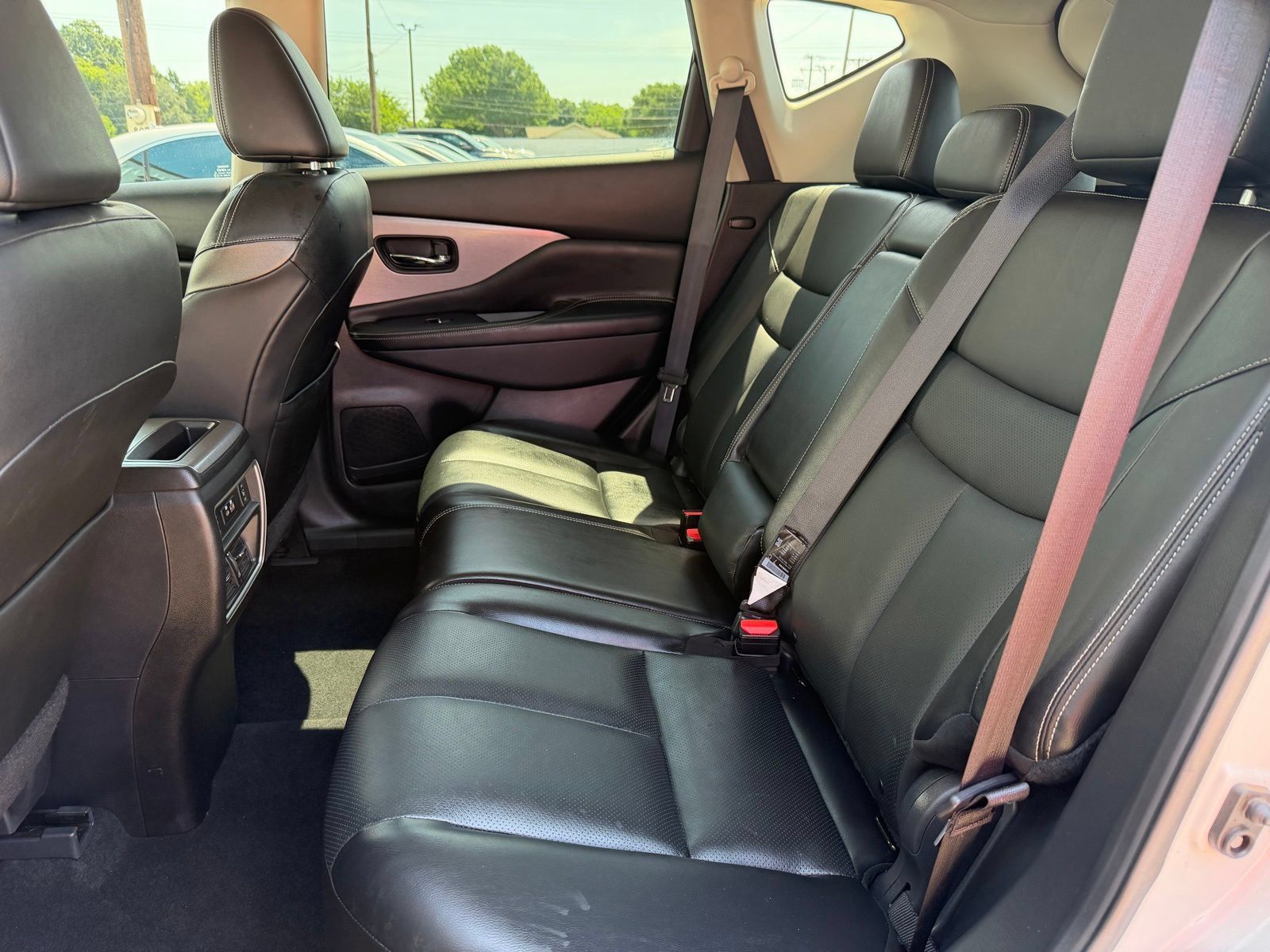 Used 2022 Nissan Murano SL FWD image 22