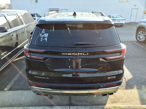 Used 2026 GMC Acadia Denali w/ Super Cruise Package image 4