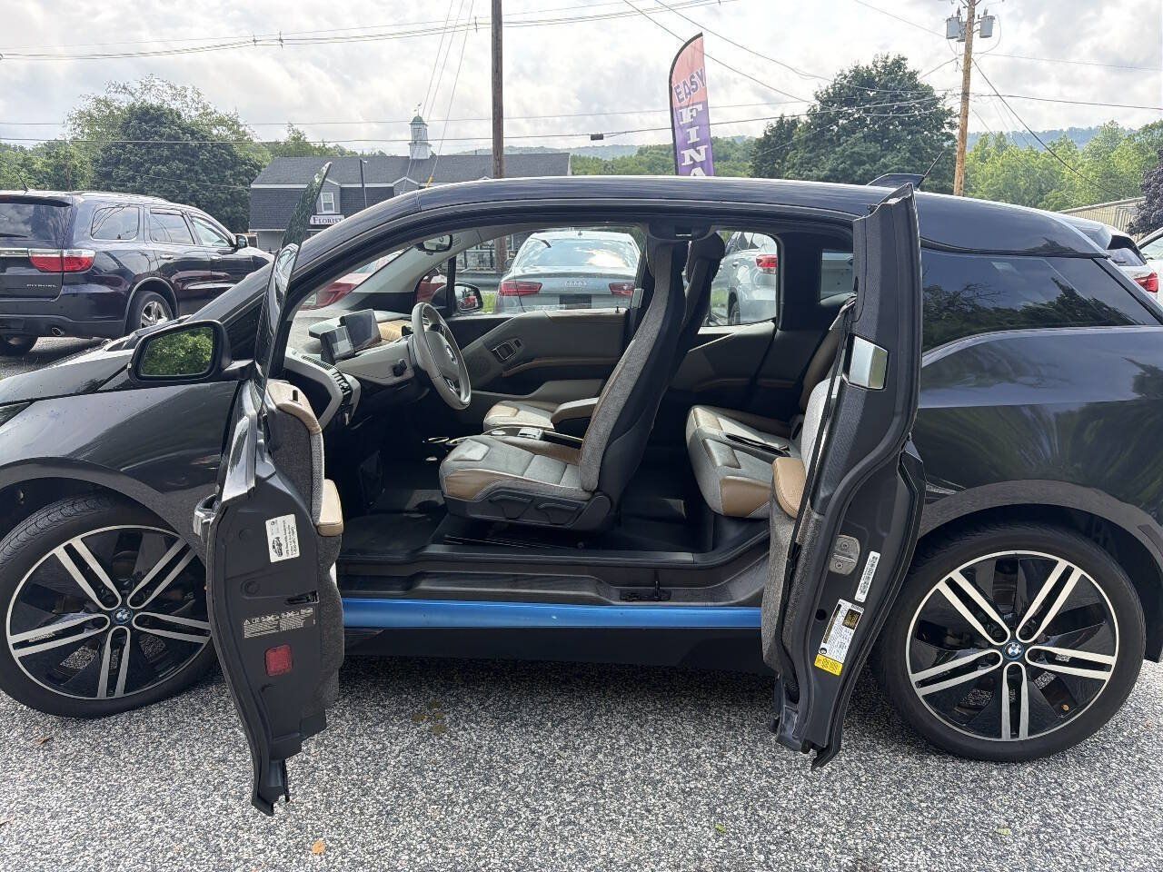 Used 2015 BMW i3 RWD image 11