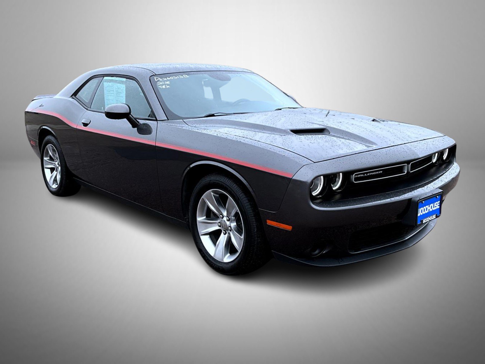 Used 2018 Dodge Challenger SXT RWD image 3