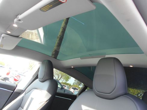 Used 2026 Tesla Model 3 RWD image 8