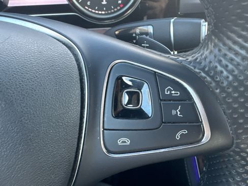 Used 2017 Mercedes-Benz E 300 image 28