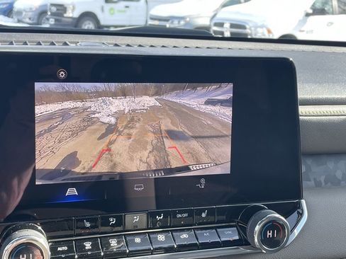 Used 2024 Chevrolet Colorado ZR2 w/ Safety Package image 41