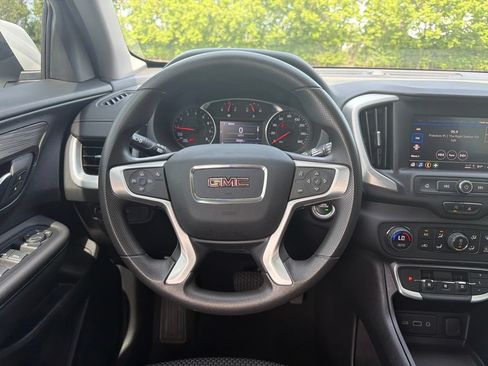 Used 2023 GMC Terrain SLE w/ Driver Convenience Package AWD/4WD image 12