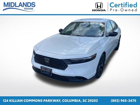 Used 2025 Honda Accord SE image 1