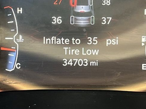 Certified 2025 Jeep Compass Sport w/ Mopar Graphics Package image 24