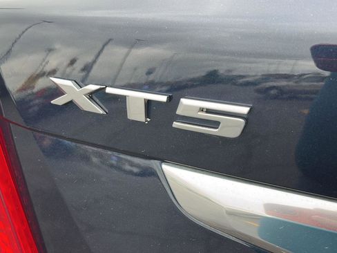 Used 2017 Cadillac XT5 FWD image 23