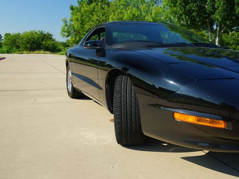 Used 1996 Pontiac Firebird Formula image 34