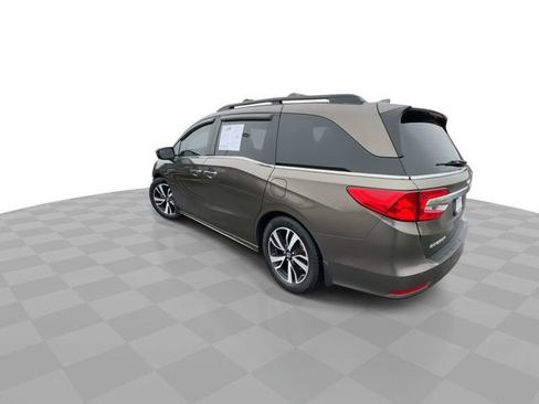 Used 2018 Honda Odyssey Elite image 6