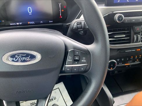 Certified 2025 Ford Escape Active FWD image 25