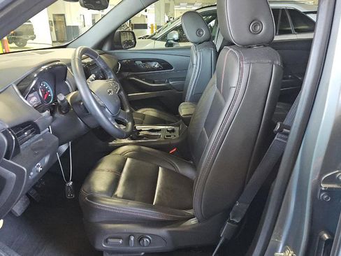 Used 2023 Chevrolet Traverse RS w/ LPO, Floor Liner Package image 6