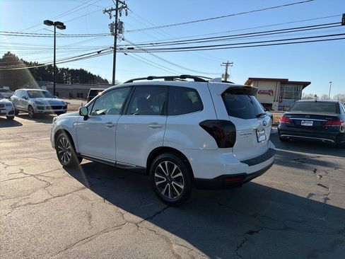 Used 2017 Subaru Forester 2.0XT Touring image 3