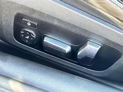 Used 2020 BMW 840i xDrive Convertible image 24