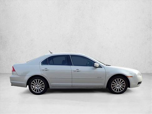Used 2008 Mercury Milan Premier FWD image 9