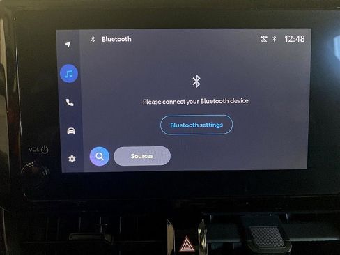 Certified 2025 Toyota Corolla LE image 9