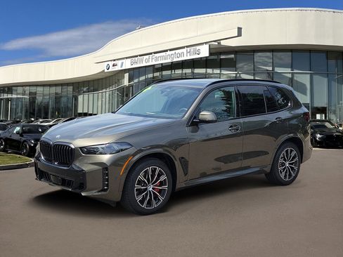 Certified 2026 BMW X5 xDrive40i w/ M Sport Package AWD/4WD image 1