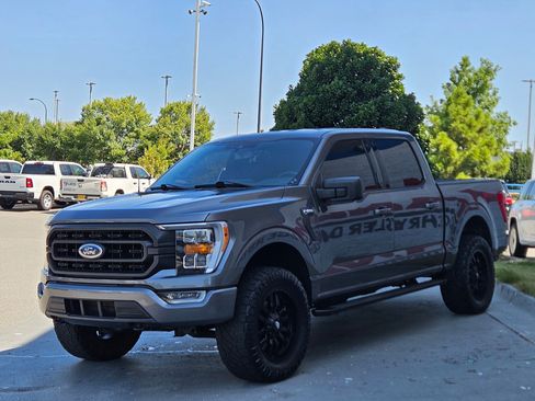Used 2022 Ford F150 XLT w/ Equipment Group 302A High AWD/4WD image 3