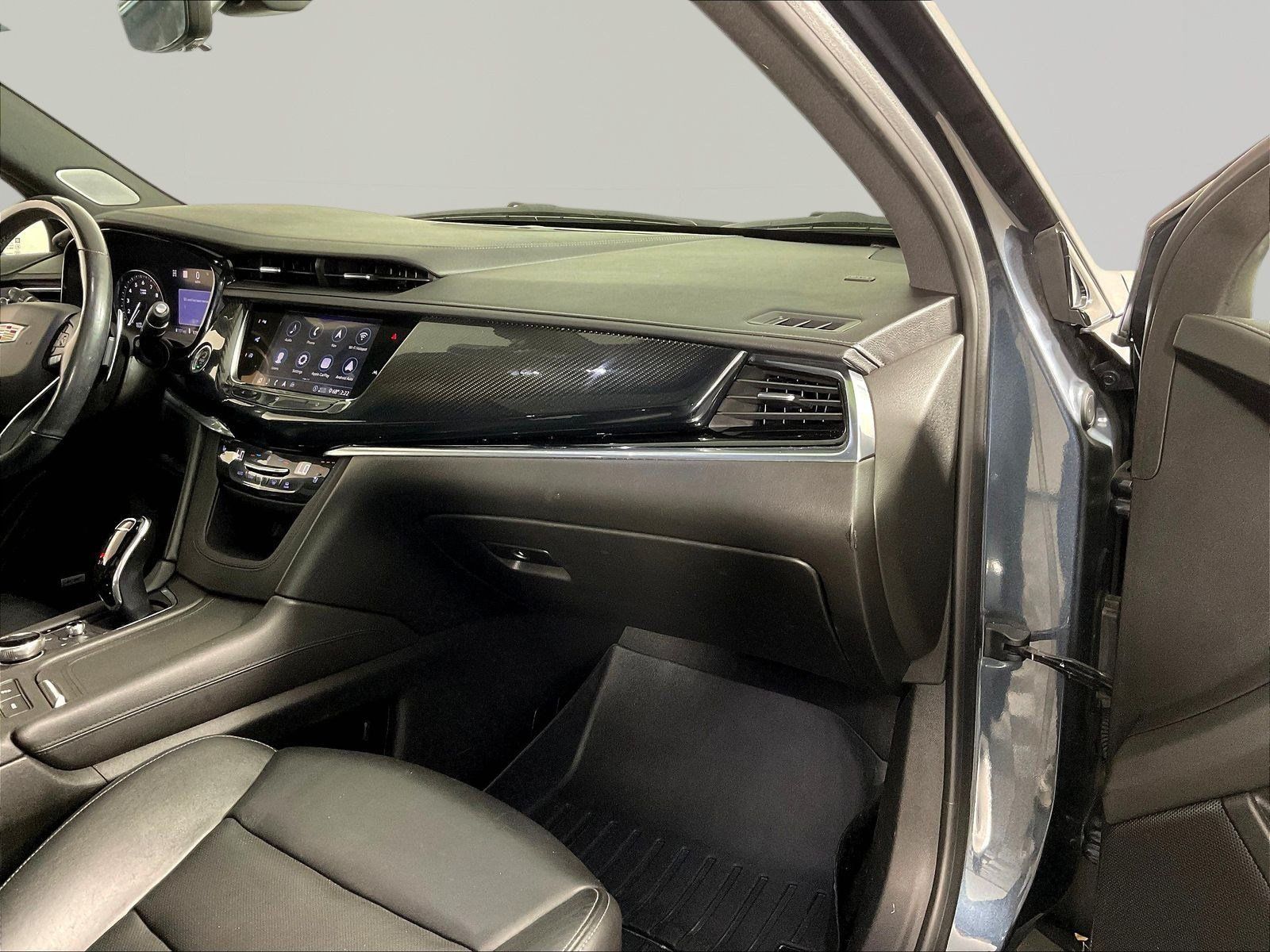 Used 2020 Cadillac XT6 Sport AWD/4WD image 27